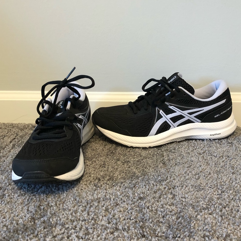 ASICS black/lilac Gel Contend Running Shoes
